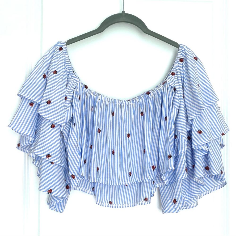 Olivaceous Crop Top BLOUSE Stripes Floral BLUE WHITE M - Picture 13 of 16